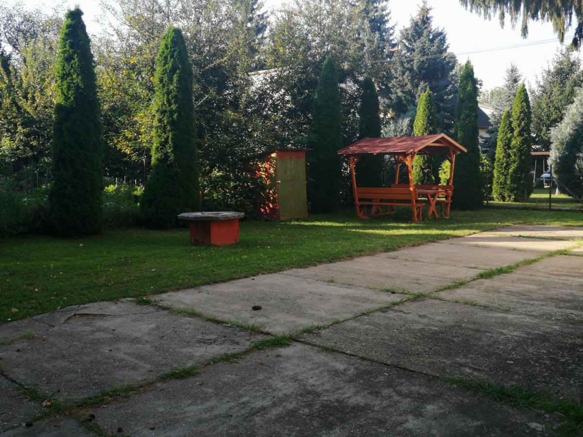 Krisztina Apartman 81 Hajduszoboszlo Bagian luar foto