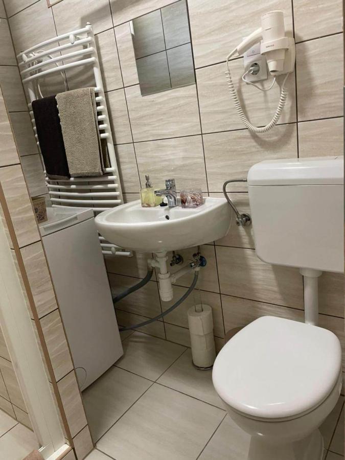 Krisztina Apartman 81 Hajduszoboszlo Bagian luar foto